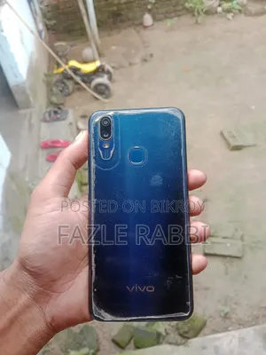 Vivo Y11 32 GB Blue