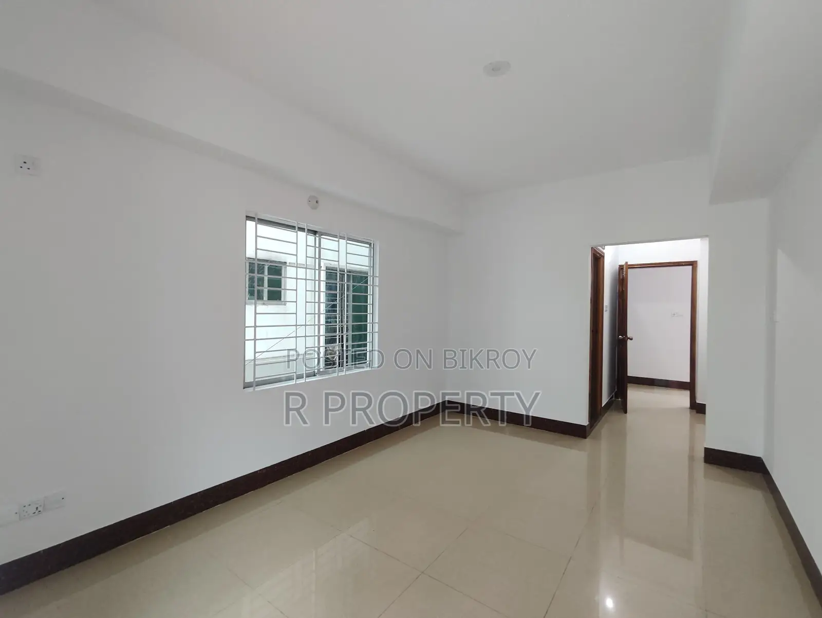 3bdrm Apartment in Uttara for Sale