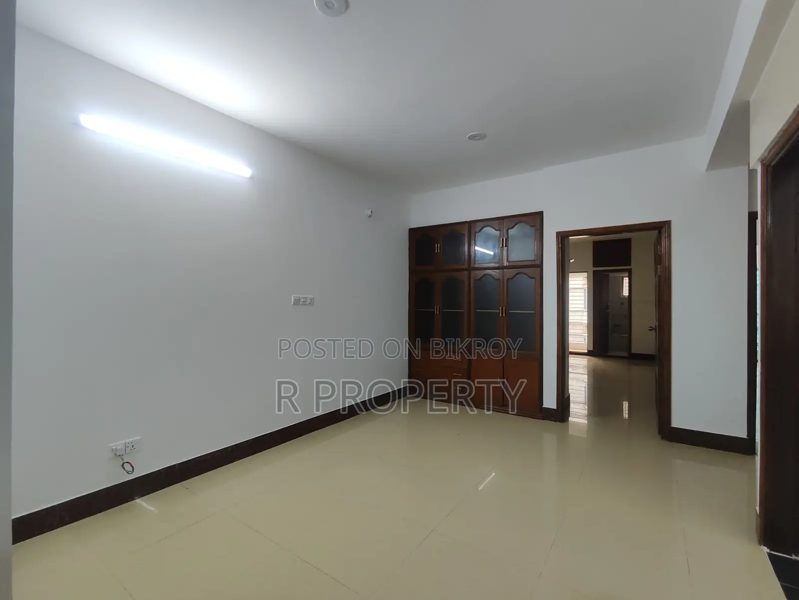 3bdrm Apartment in Uttara for Sale