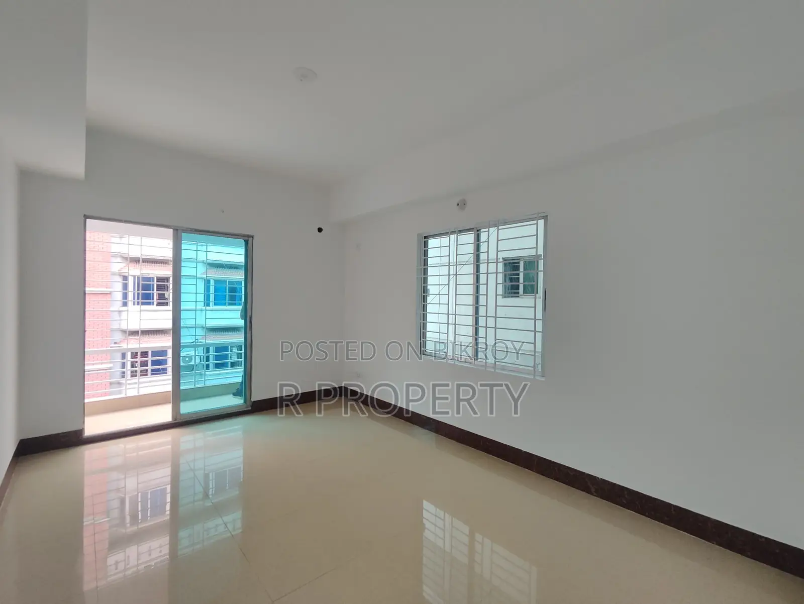 3bdrm Apartment in Uttara for Sale