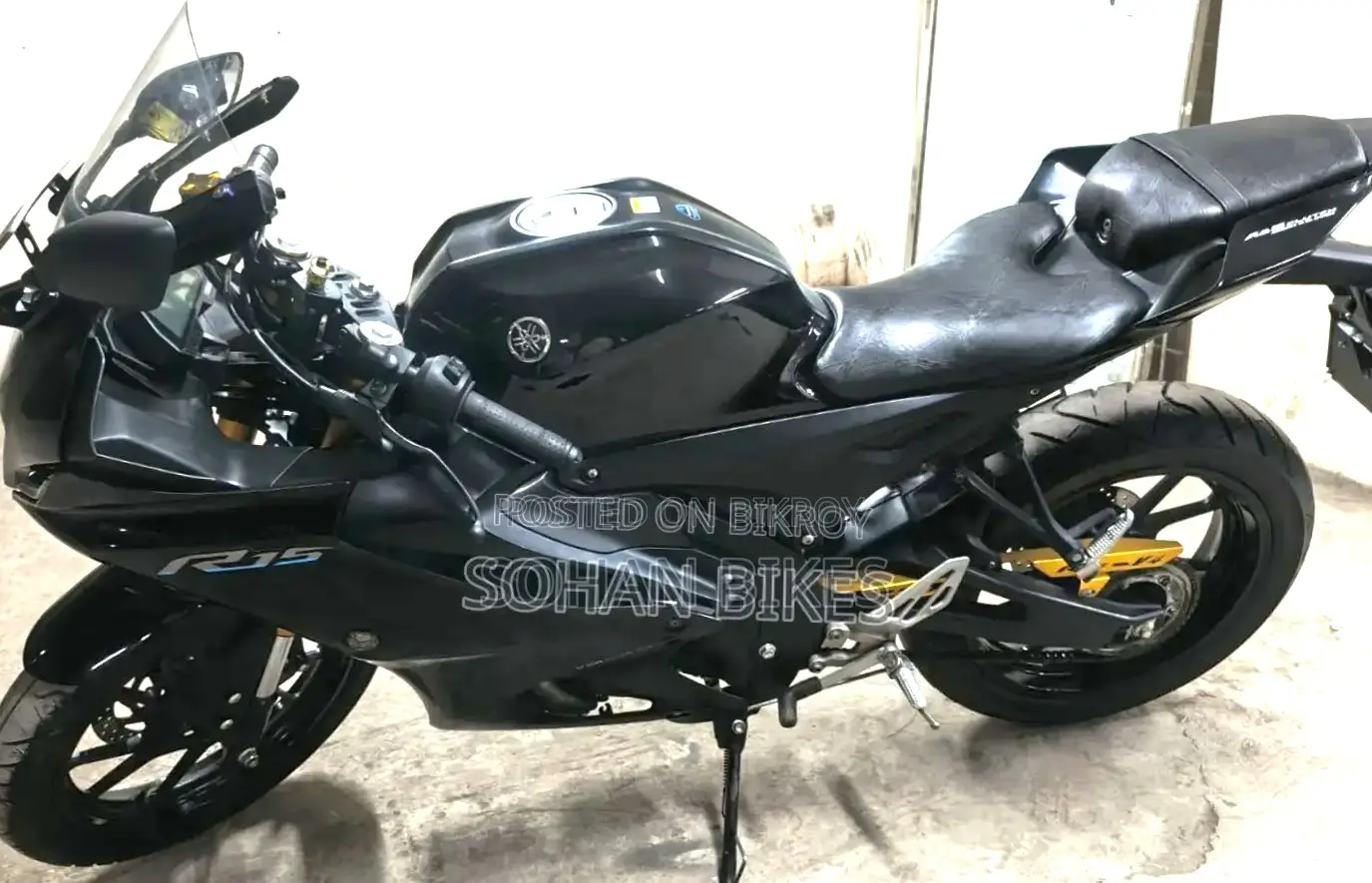ইয়ামাহা ওয়াইজেডএফ-আর ২০২৩ ব্ল্যাক