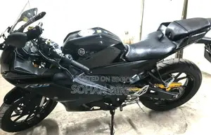 ইয়ামাহা ওয়াইজেডএফ-আর ২০২৩ ব্ল্যাক