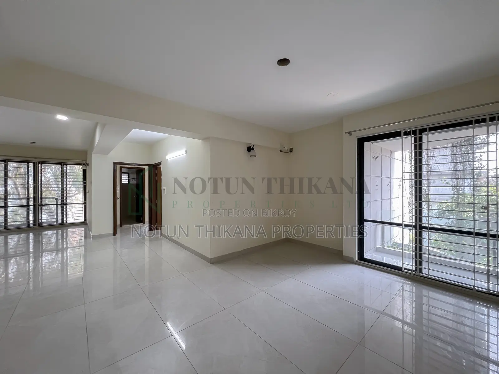 3bdrm Apartment in Basundhara for Rent