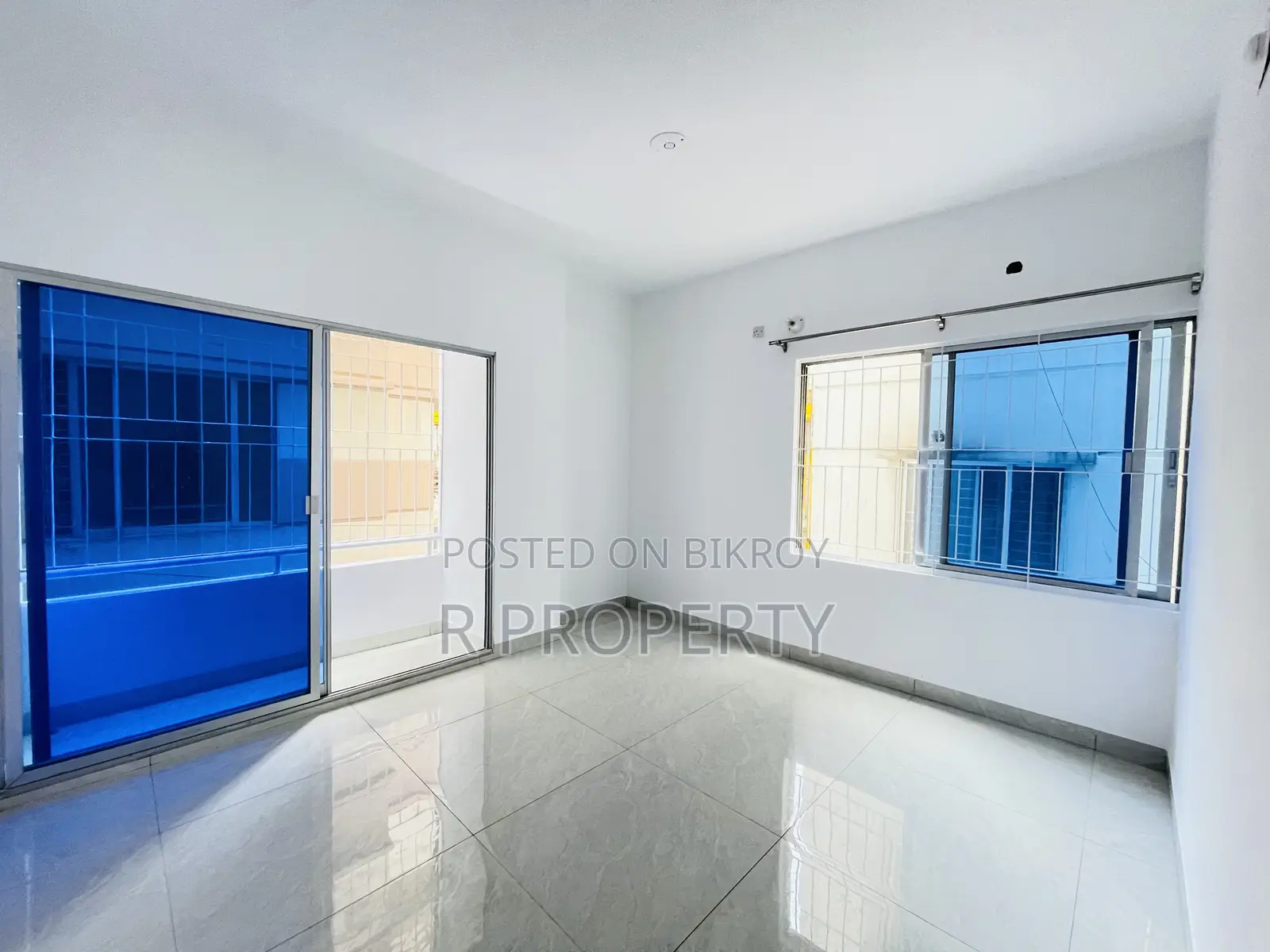 3bdrm Apartment in Uttara for Sale