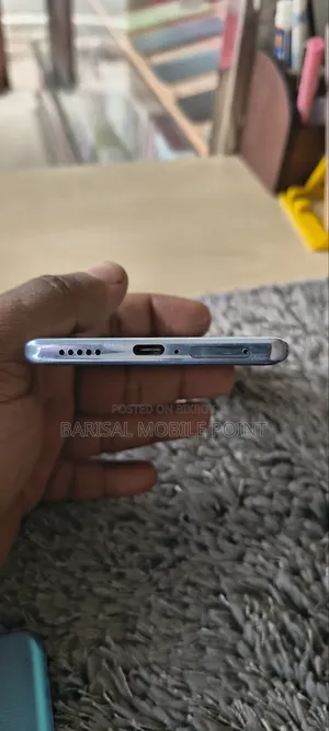 Vivo V29 5G 128 GB White