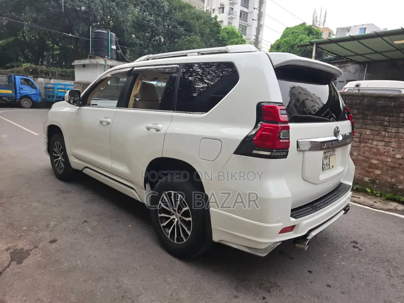 Toyota Land Cruiser Prado 2.7 VVT-i 2015 Off White
