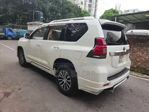 Toyota Land Cruiser Prado 2.7 VVT-i 2015 Off White