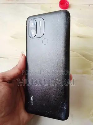 Xiaomi Redmi A2+ 32 GB Red