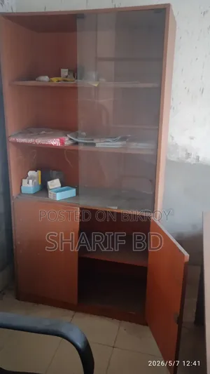 পুরাতন অফিস ফার্নিচার