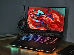 Laptop Asus ROG Strix G15 16GB AMD Ryzen 7 SSD 1T