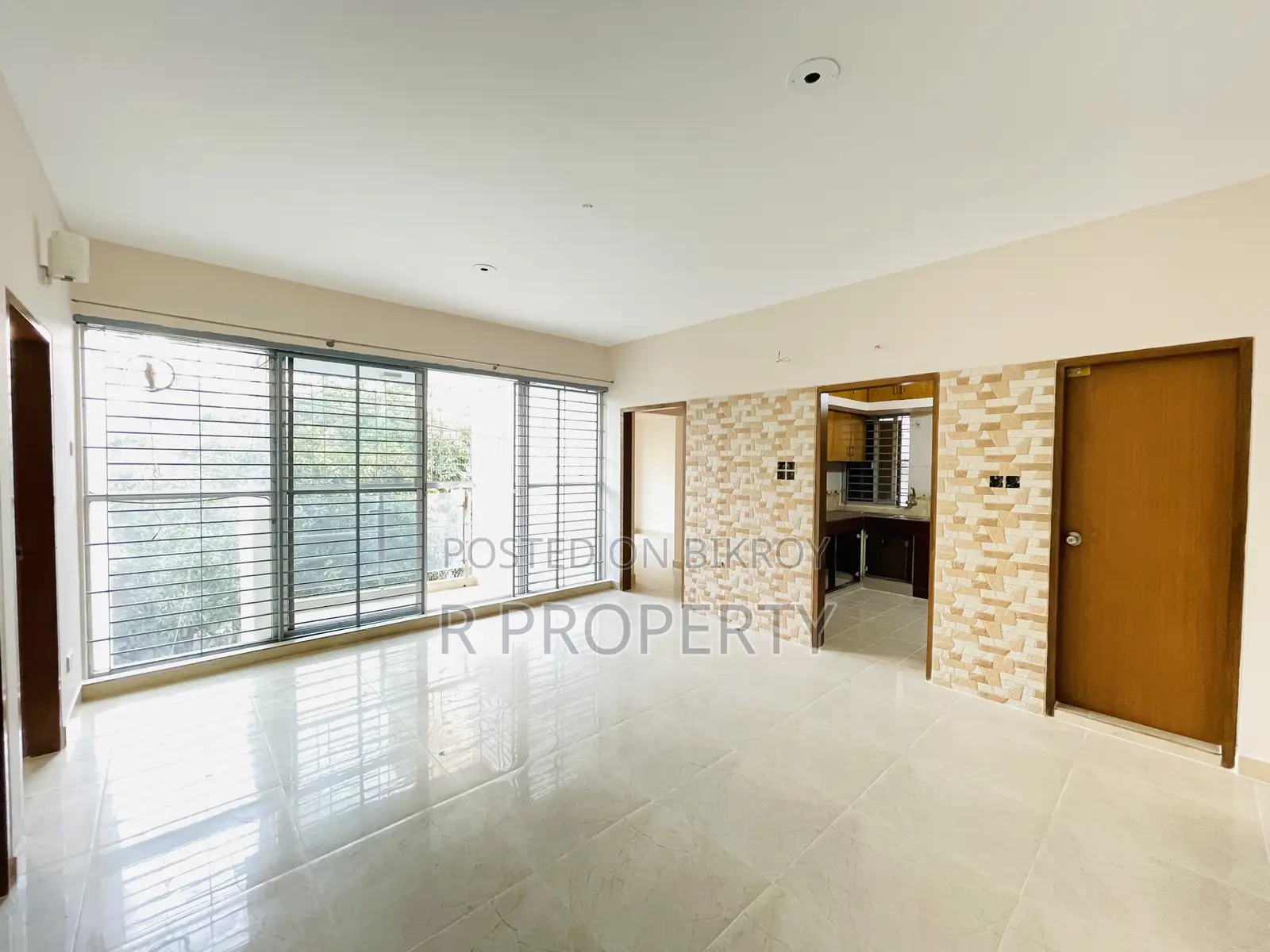 3bdrm Apartment in Uttara for Sale