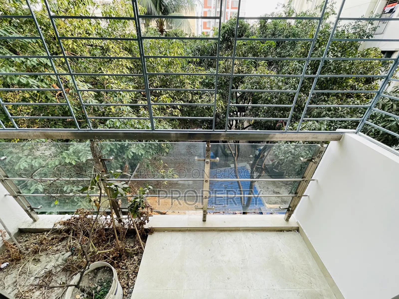 3bdrm Apartment in Uttara for Sale