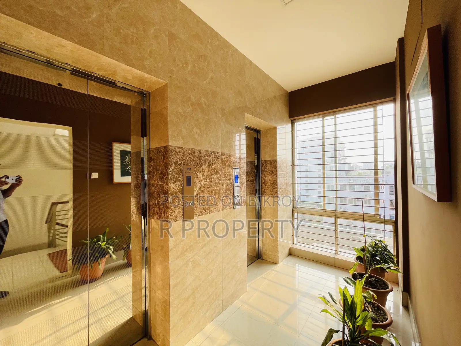3bdrm Apartment in Uttara for Sale