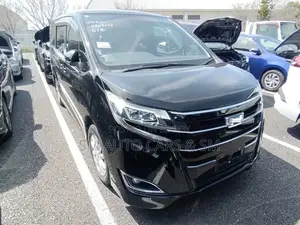 Toyota Noah 1.8 FWD Hybrid (7 Seater) 2021 Black