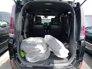 Toyota Noah 1.8 FWD Hybrid (7 Seater) 2021 Black