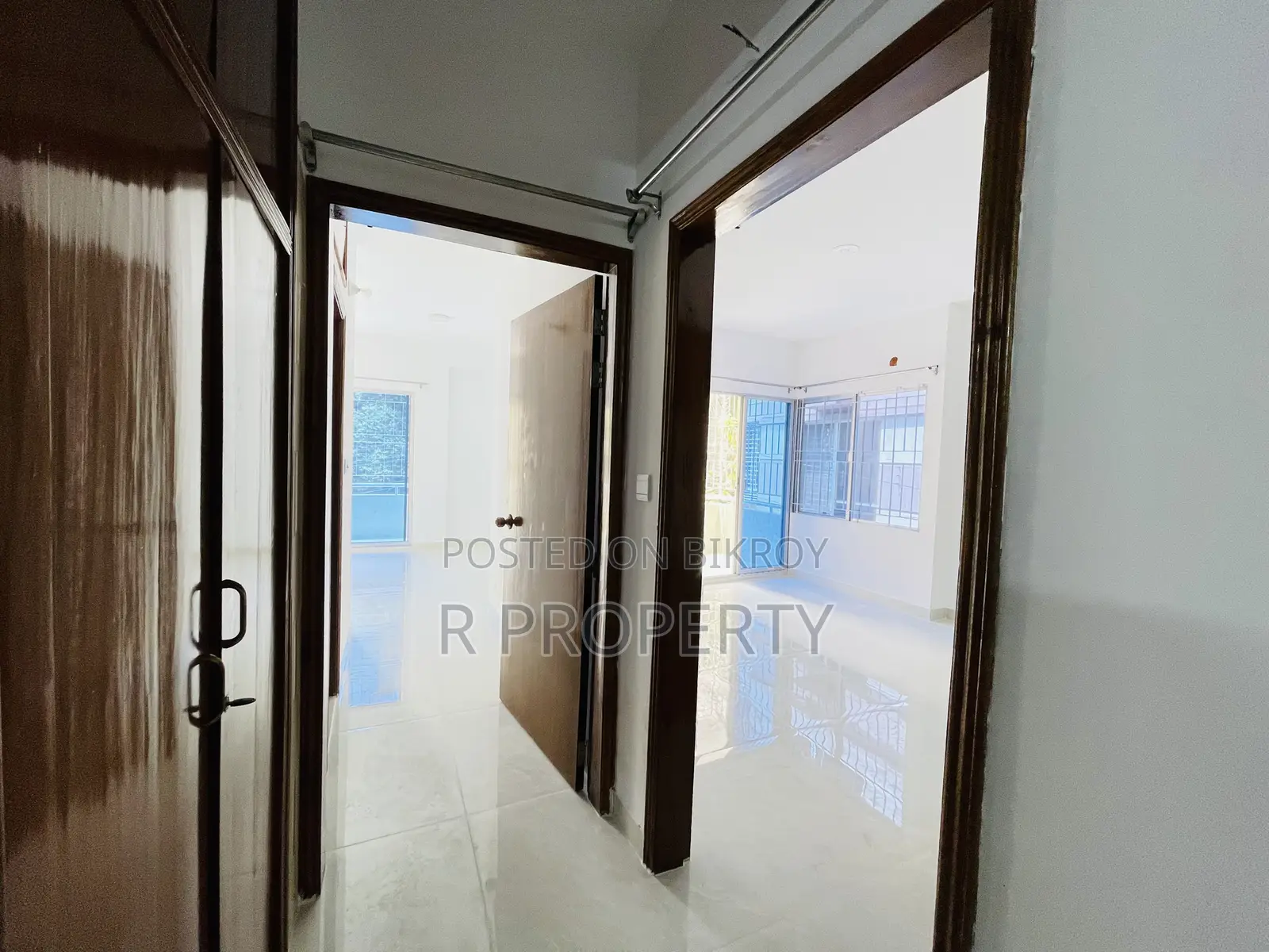 3bdrm Apartment in Uttara for sale