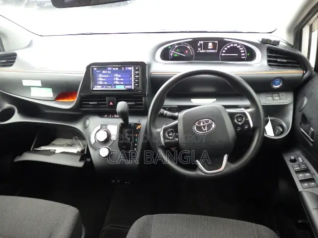 Toyota Sienta 1.5 Hybrid FWD 2021 Pearl