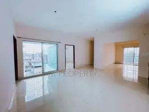 3bdrm Apartment in Uttara for Sale