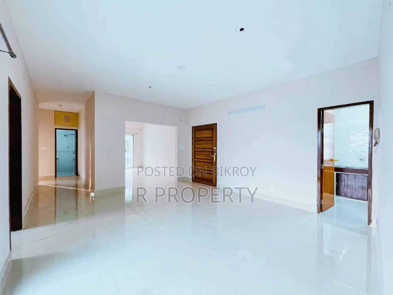 3bdrm Apartment in Uttara for Sale