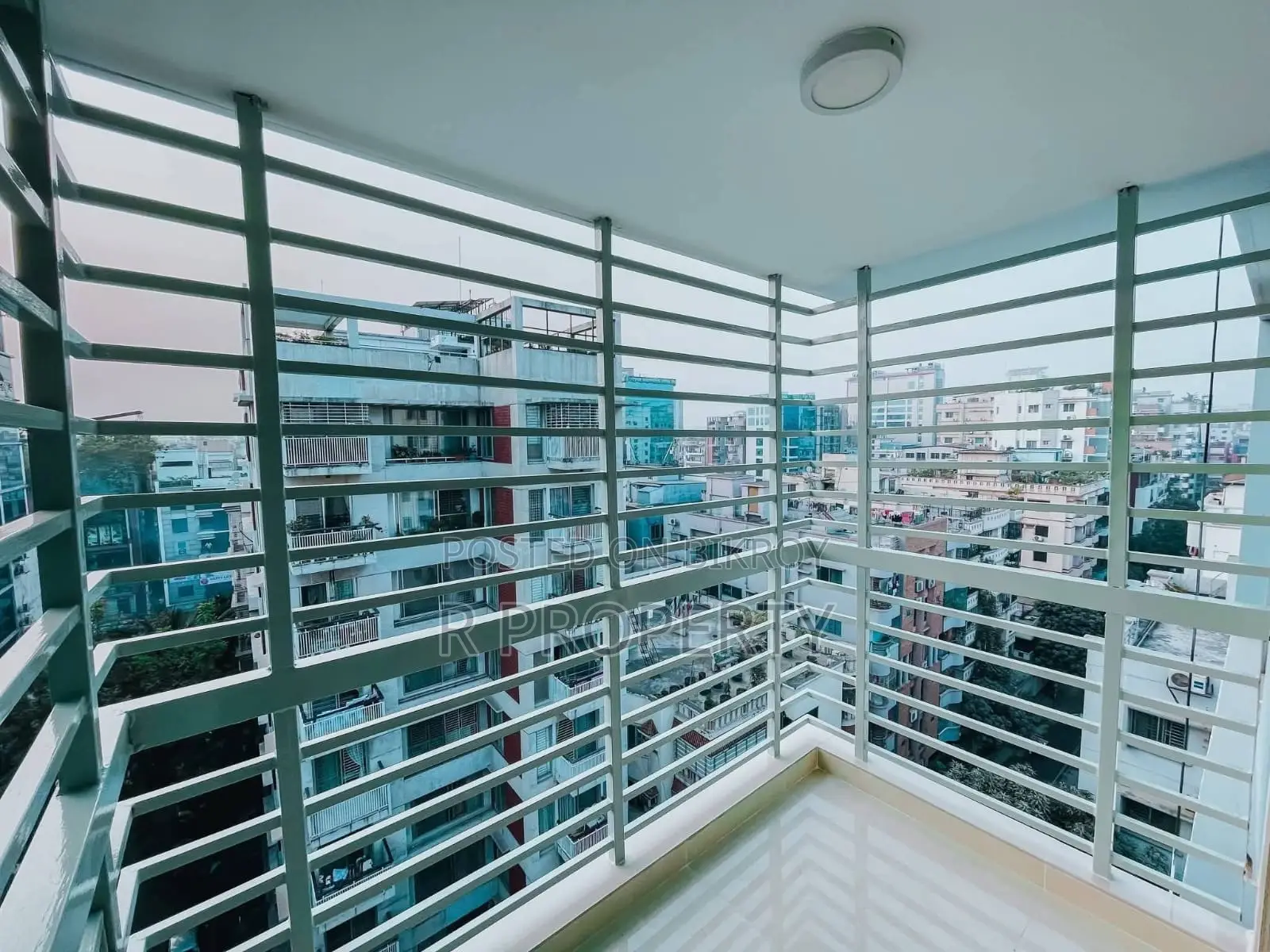 3bdrm Apartment in Uttara for Sale