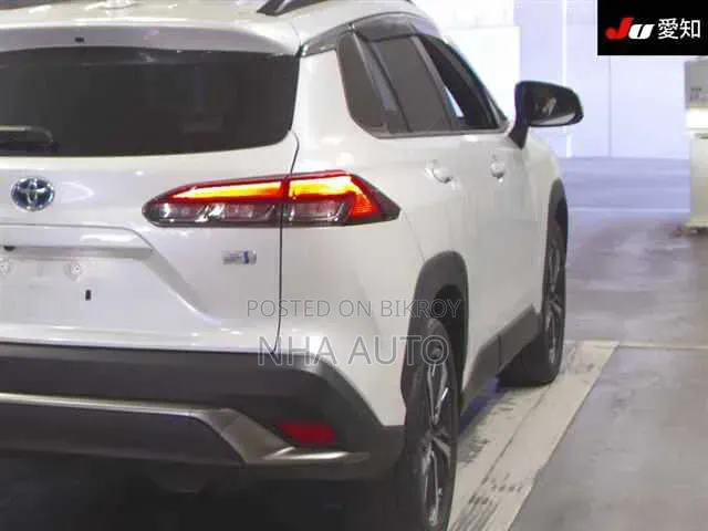 Toyota Corolla Cross 2021 Pearl