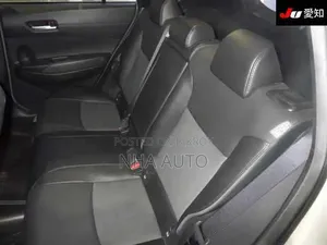 Toyota Corolla Cross 2021 Pearl