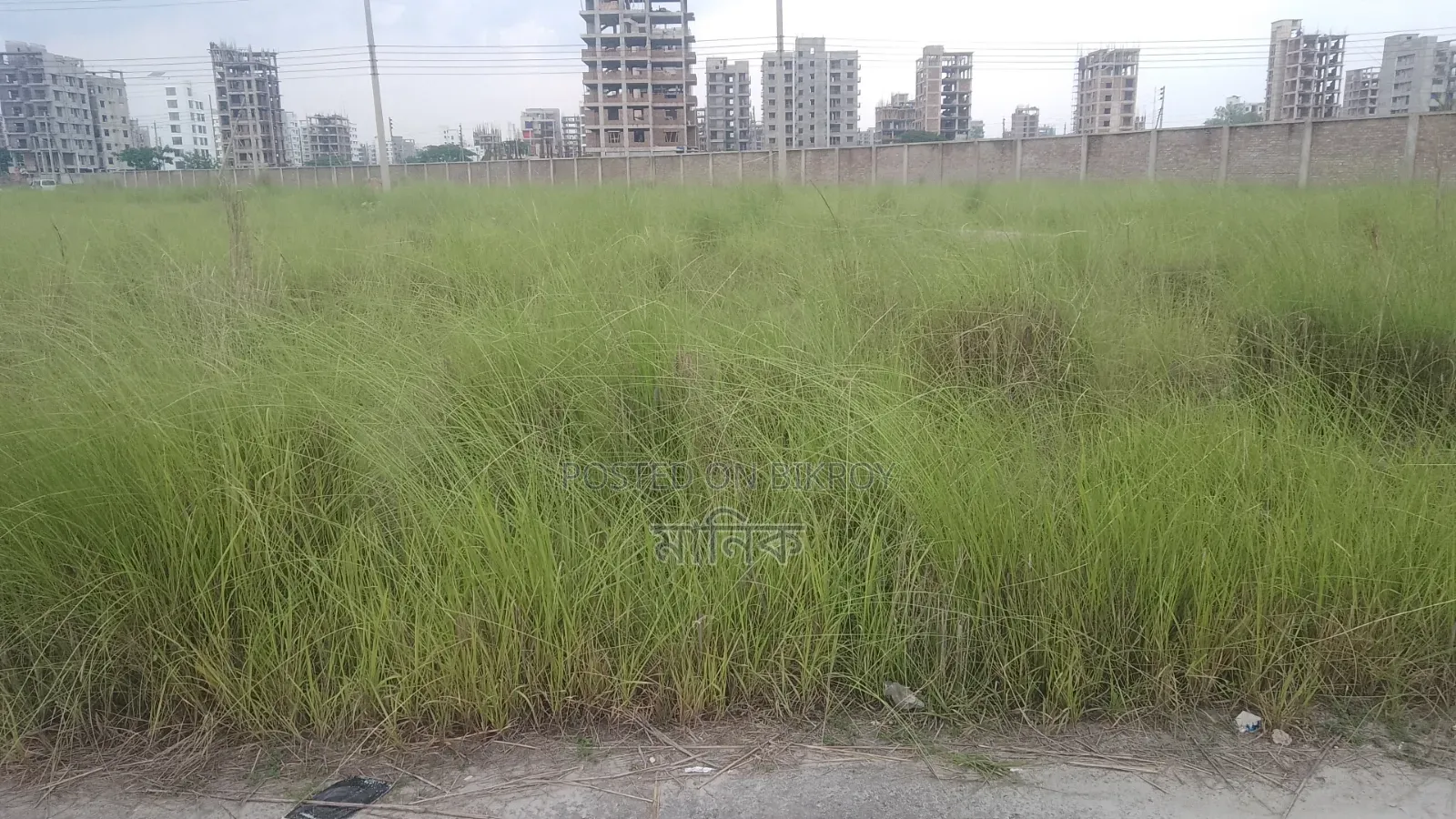 ৩ কাঠার কর্নার প্লট বিক্রয় হবে