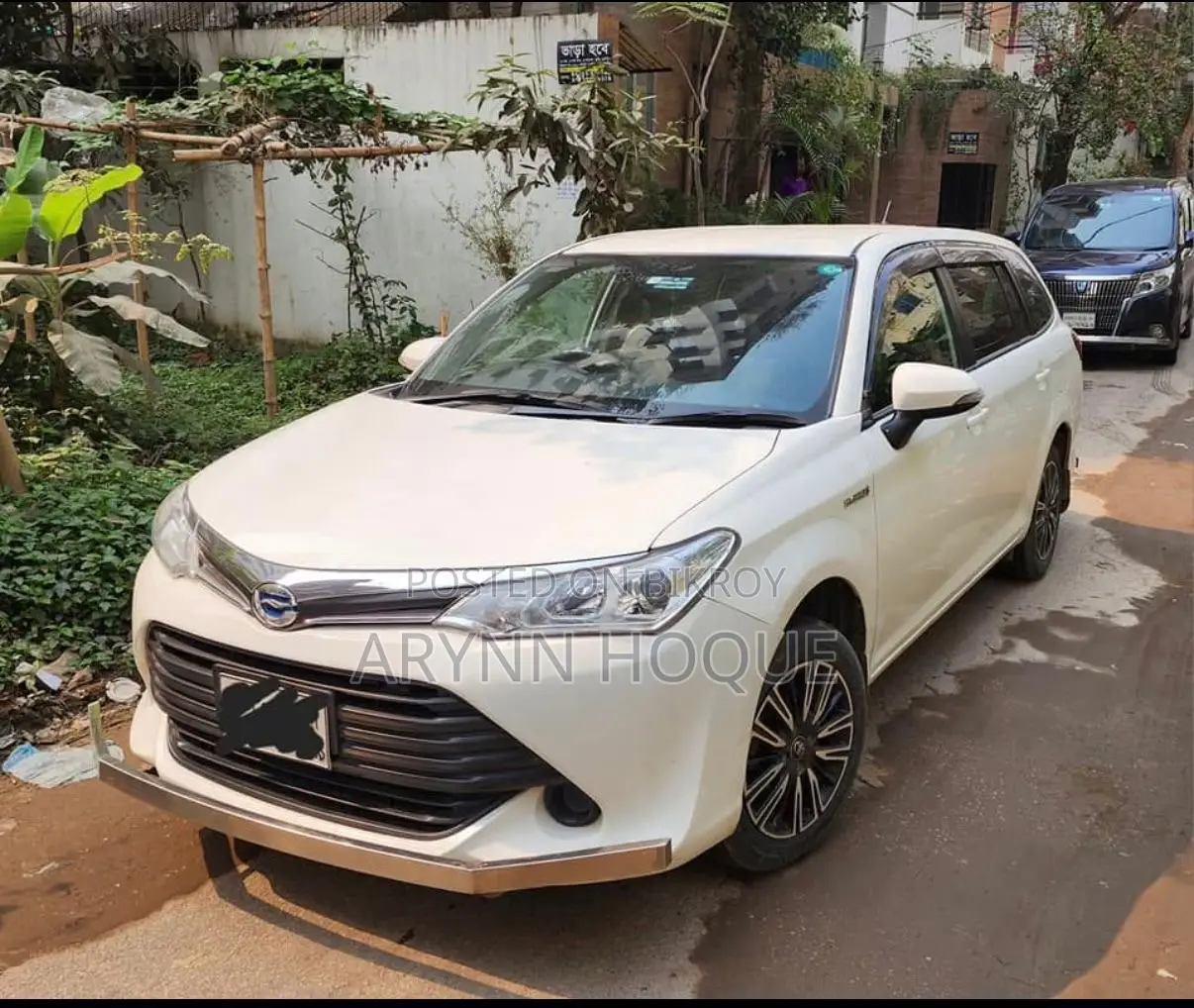 Toyota Corolla Fielder 1.5 Hybrid Front-Wheel Drive 2016 Pearl