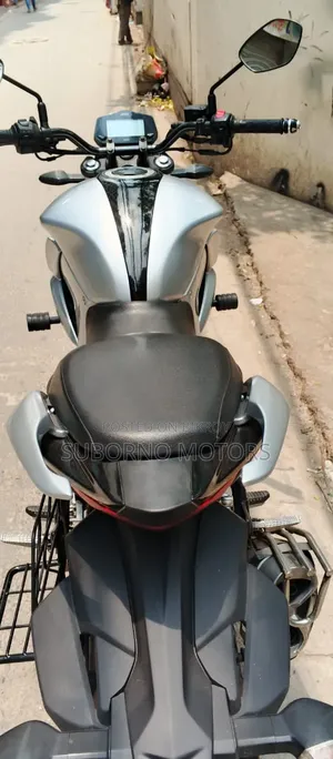 Suzuki Gixxer Fi ABS 2020 Silver