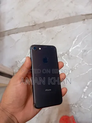 Apple iPhone 7 32 GB Black