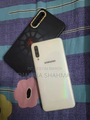 Samsung Galaxy A50 64 GB White