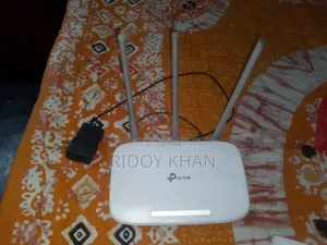 Router Tp Link Polo Hawaii. Internet Optical Wire