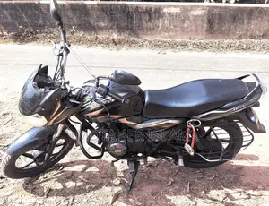 Bajaj Discover 100 2014 Black