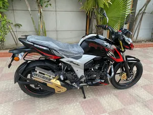 New TVS Apache 160 4V 2023 Black
