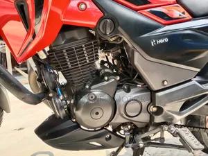 Hero Hunk 2022 Red