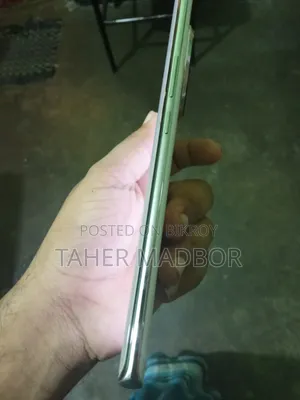 Tecno Spark 20 Pro Plus 256 GB White