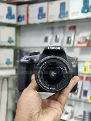 Canon 1200d+18-55mm Is Lens