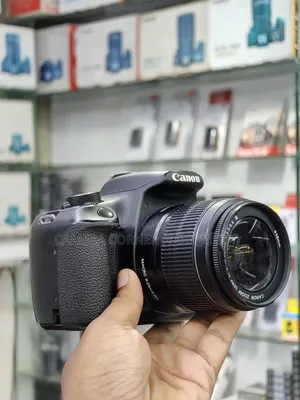 Canon 1200d+18-55mm Is Lens