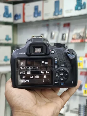 Canon 1200d+18-55mm Is Lens