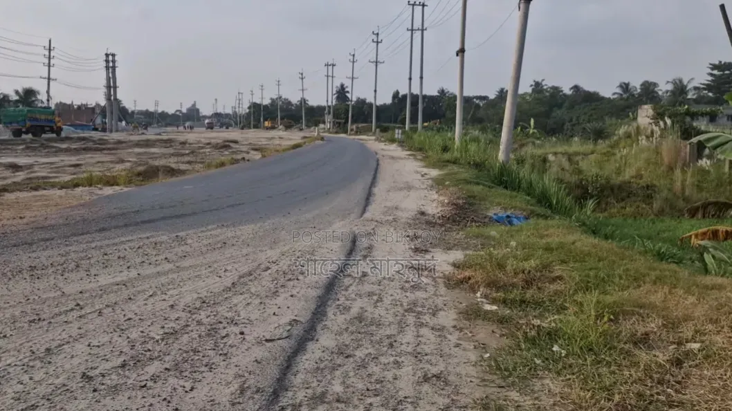 কাঞ্চন ব্রিজ- ভুলতা গাউসিয়া এশিয়ান হাইওয়ের সাথে ৩ বিঘা জমি বিক্রি