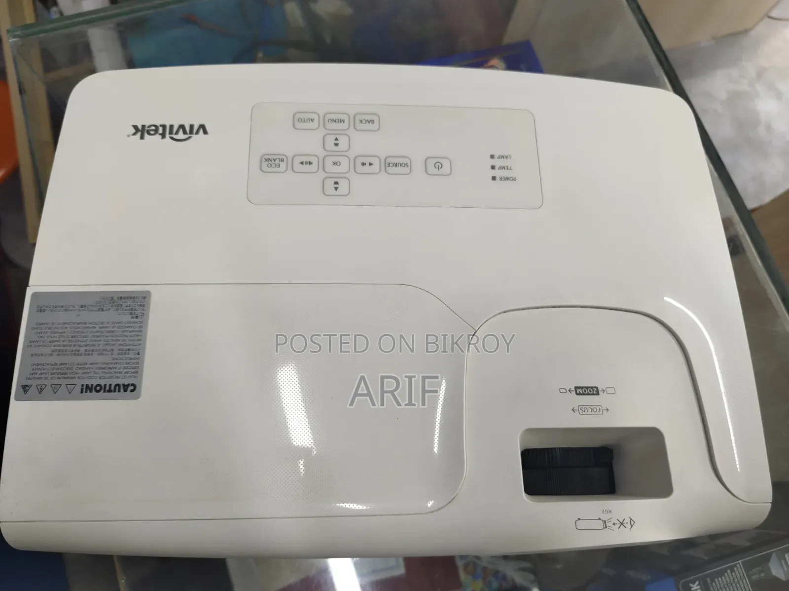 Vivitek Full HD Projector for sale – Like brand new