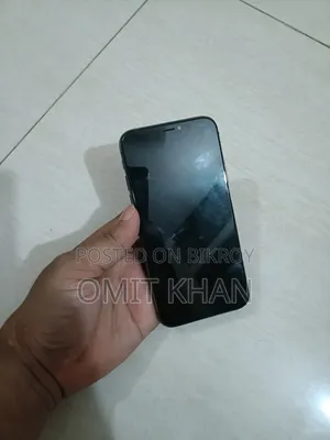 Apple iPhone X 64 GB Black