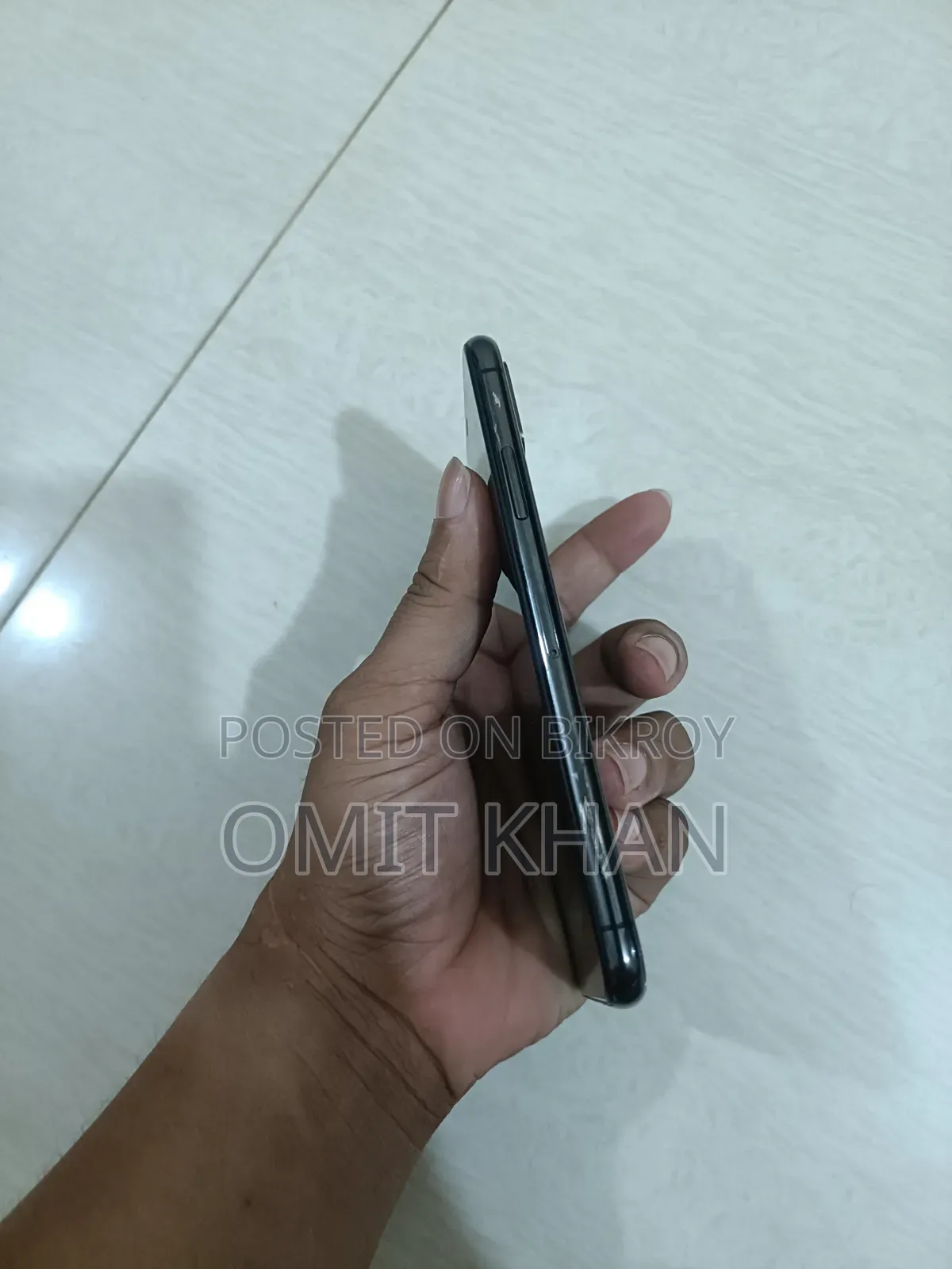 Apple iPhone X 64 GB Black