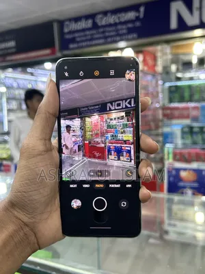 রিয়েলমি ৮ প্রো ১২৮ জিবি হোয়াইট