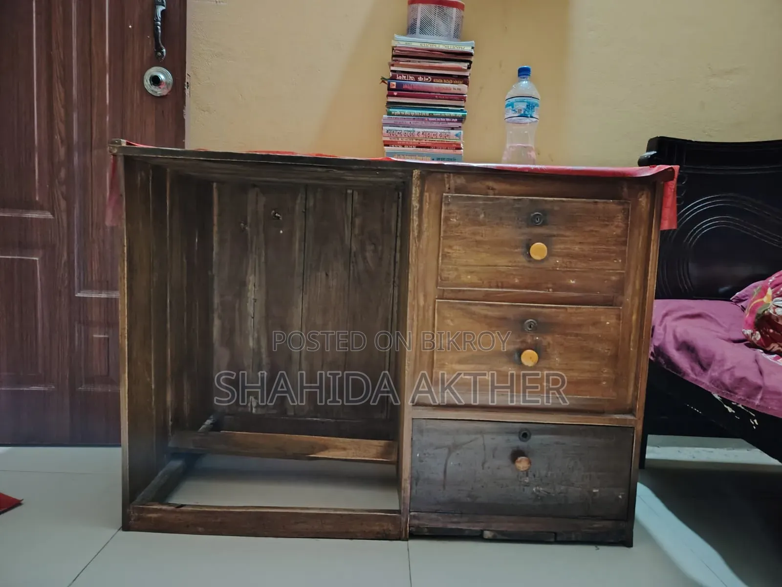 Reading Table