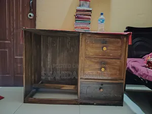 Reading Table