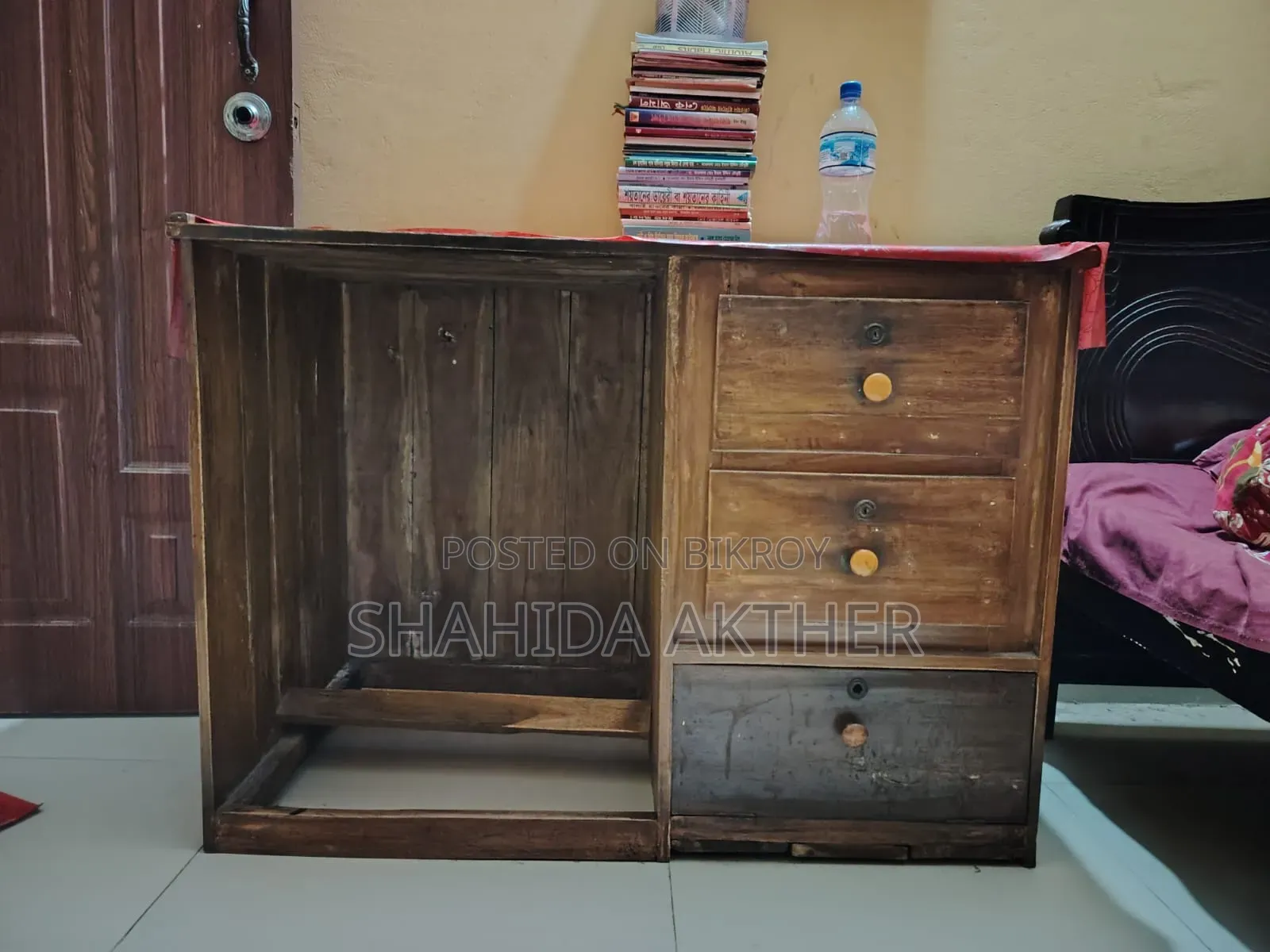 Reading Table