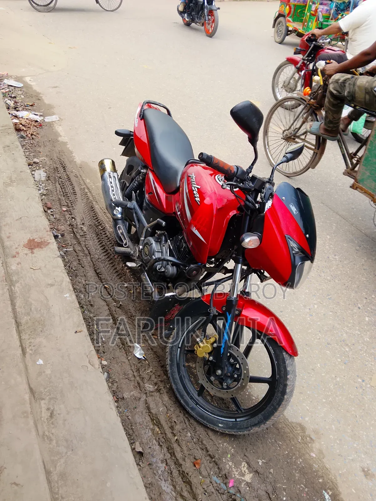 Bajaj Pulsar 150 2017 Red