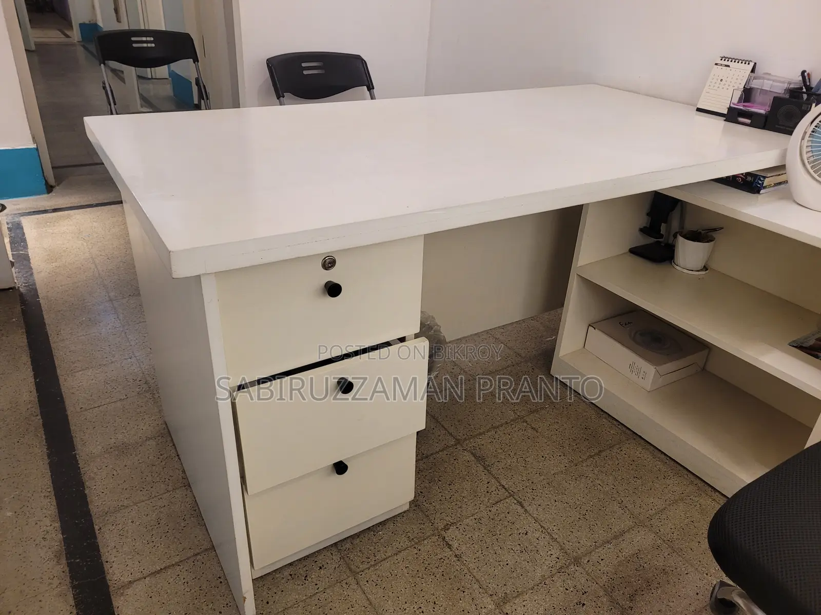Executive Table Chair – Premium White Finish