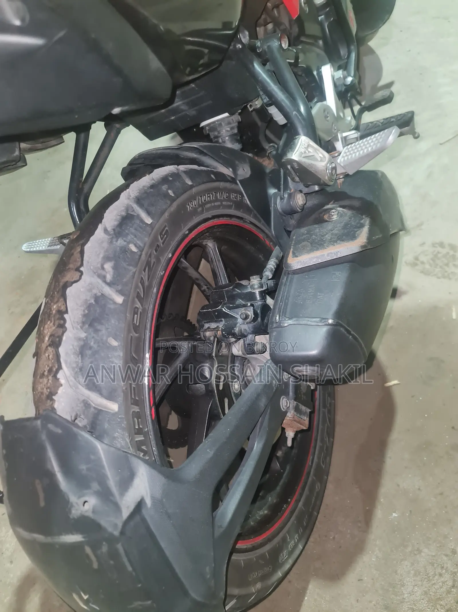 Hero Thriller 160R 2021 Red